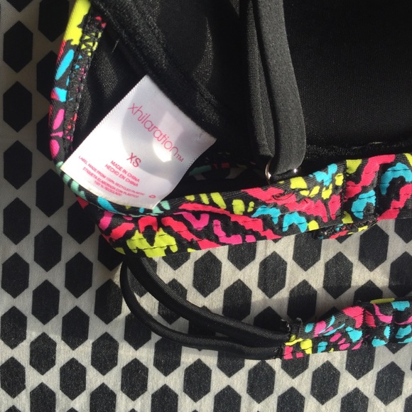 ⭐️4 for $30 ⭐️ Black bathing suit top - Picture 3 of 4